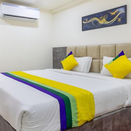 Itsy Hotels Signature, Nehru Nagar アーメダバード エクステリア 写真